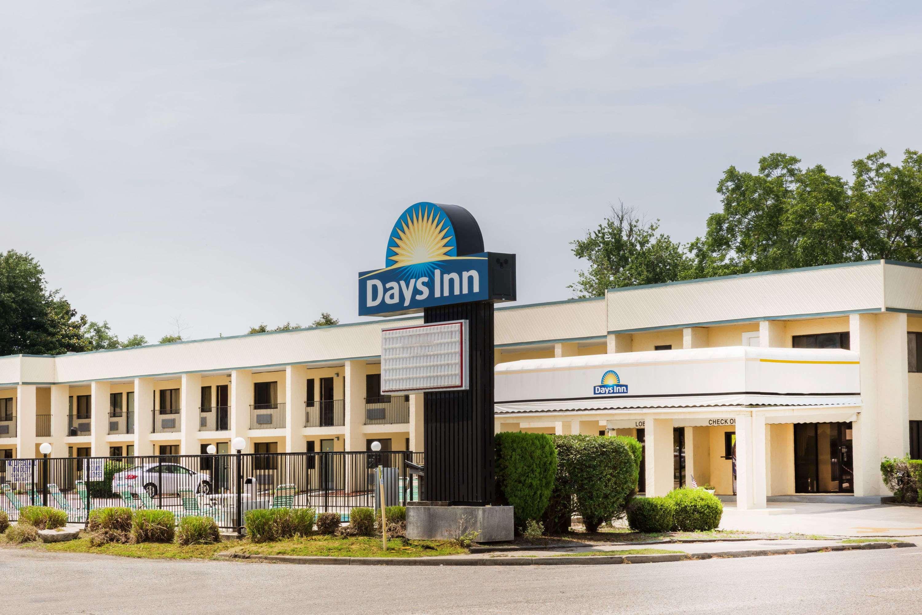 Days Inn By Wyndham Little River Eksteriør billede